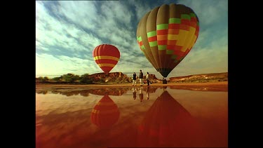 Hot air ballooning at Rainbow Valley